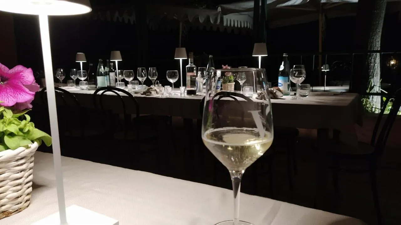 Hotel Ristorante Alla Campagna San Giovanni Lupatoto 3*,  Italy